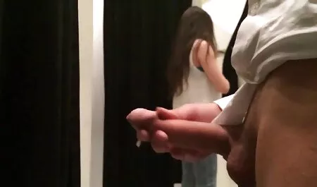 Los criadores veteranas follando videos gratis de ganado ponen viejo en un granero en un palo y el famoso movimiento del perno a lo largo del hilo
