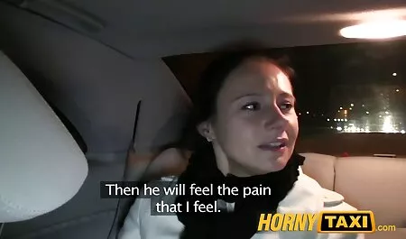 Caliente rubia a tientas bolas de masa hervida con sus dedos mientras ella a tientas videos veteranas desnudas en el culo por una polla gruesa