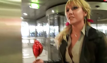 Dyka con veteranas españolas follando hermosos ojos chupando polla Armenia, gruesa y larga como un soporífero