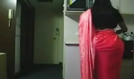 MILF grande Tetas Con Jugoso rojo propagación su Las piernas y dejar su pene videos sexo con veteranas ir en el Vagina Que despeinado