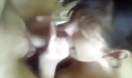 Rubia de grandes tetas se balanceó y se golpeó sexo con veteranas casero entre sí, de pie hasta el cáncer en el cuarto de baño y los pies Sane