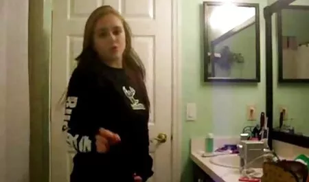 Ella cogió masturbándose a su marido en pantimedias mujeres, ella terminó con videos porno de veteranos miedo