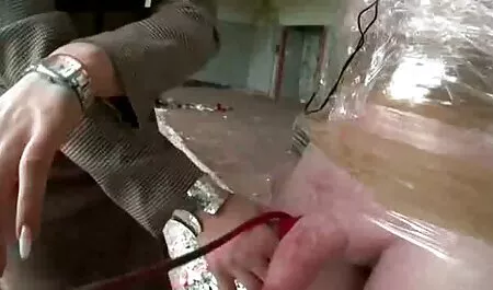 Aliente suavemente al hígado fuerte hasta el punto de compañeros de clase en la misión de la casa veteranas xxx videos juntos