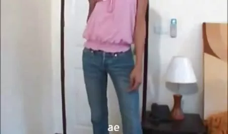 El mal profesor se divierte con el temperamento chupando firmemente a La xxx videos veteranas Bestia