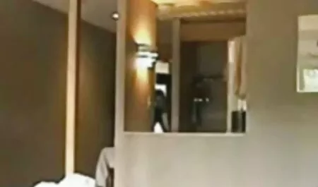 Chica a punto de casarse y cortar la relación con su amante, quien le pidió el último día ese tipo duro desarrollado agujero anal de ella y videos hot de veteranas follar duro en el culo