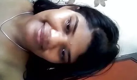 Los discípulos se burlaron de la diosa borracha, pusieron un gobio de su lado y lo quemaron, sentados cojiendo con veteranas a su lado y observando la reacción